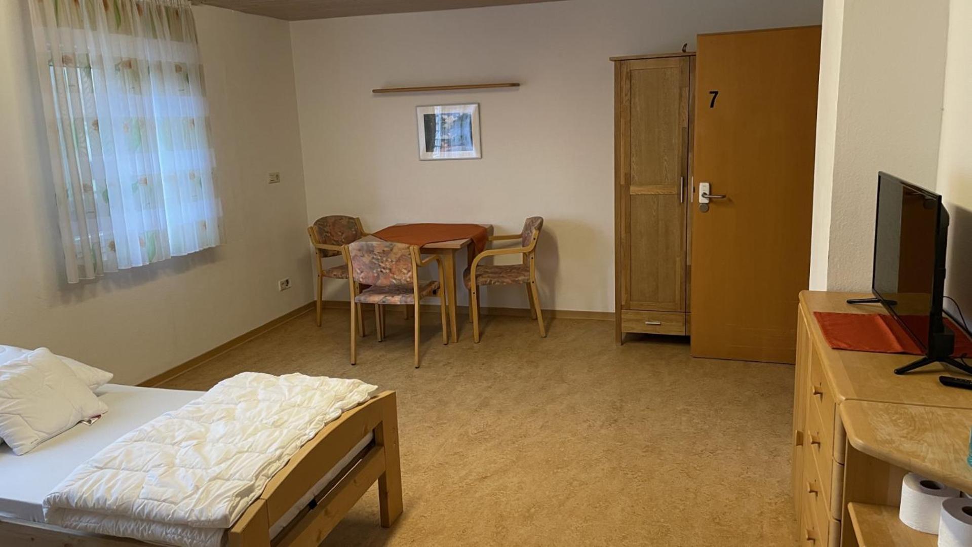 Personalwohnheim Altenpflege Foditsch Sankt Johann  Номер фото